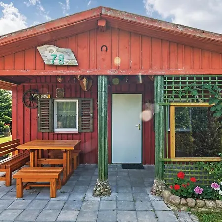 Holiday home 1 Bedroom Gorgeous Home In Mscice *