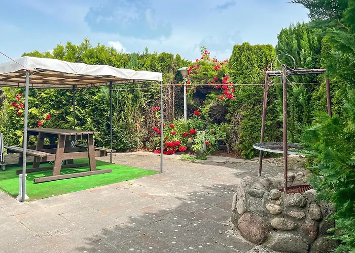 1 Bedroom Gorgeous In